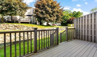 47 Morgan Ave 45, Johnston, RI 02919
