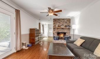 1 Glen Cove Rd, Arden, NC 28704