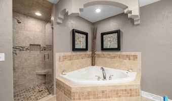 48156 268th St, Brandon, SD 57005