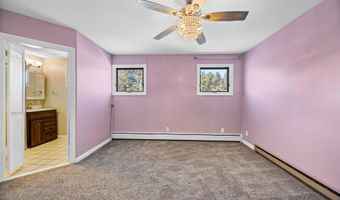 23 Lisa Dr, Barre, VT 05641