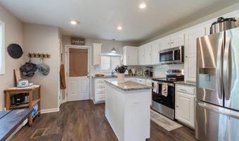 24919 S Sardis Rd, Bauxite, AR 72011