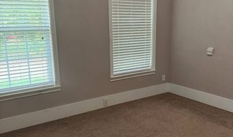 305 NW 3rd St, Antlers, OK 74523
