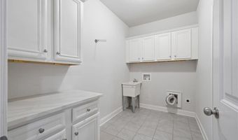 3795 Gardenside Ct, Alpharetta, GA 30004