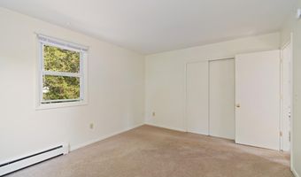 44 Cottage Grv, Burlington, VT 05408