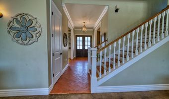 2112 Westridge Rd, Carlsbad, NM 88220