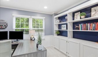953 Watch Creek Dr, Anderson Twp., OH 45230