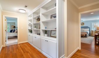 7713 Summercrest Dr, Apex, NC 27539