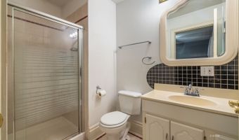 5 Joneswood Dr, Athens, OH 45701