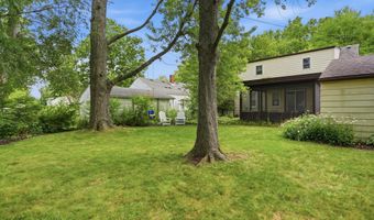 2104 Arborview Blvd, Ann Arbor, MI 48103