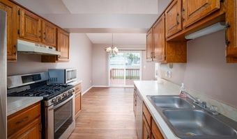 14810 Paris Ct, Allen Park, MI 48101