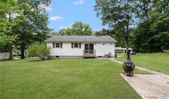 26 Ferncrest Dr, Cumberland, RI 02864