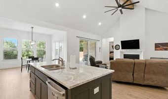 303 Highland Ct, Aledo, TX 76008