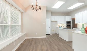 3793 WATERFORD Dr, Addison, TX 75001