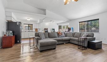 222 Kerry Ave, Alamogordo, NM 88310