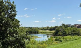 6701 Three Lakes Pkwy, Des Moines, IA 50320