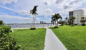 3020 Marcos Dr S208, Aventura, FL 33160