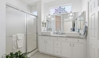 19 Hampton Cir, Bluffton, SC 29909
