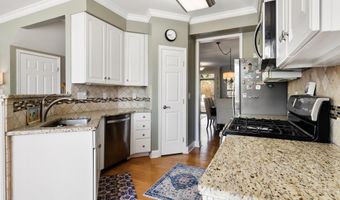 14 Osprey Ln, Bayville, NJ 08721