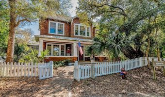 592 Kinnakeet Way, Bald Head Island, NC 28461