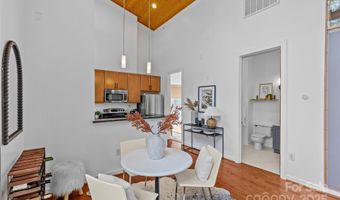 2116 Mcclintock Rd 232, Charlotte, NC 28205