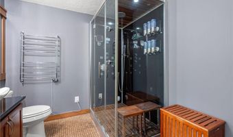 706 23rd St SW, Austin, MN 55912