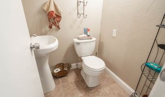 800 NW 7th St, Andrews, TX 79714