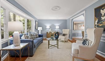 3808 WINTERSET Dr, Annandale, VA 22003