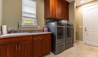 2563 Umeke Cir 64, Kihei, HI 96753
