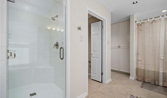 127 Sea Mist Dr, Aransas Pass, TX 78336