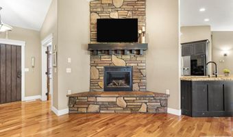 5610 Truscott Dr, Idaho Falls, ID 83404