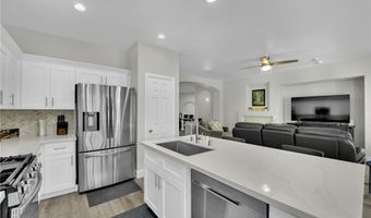 2631 Ivoryhill St, Las Vegas, NV 89135