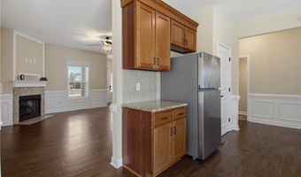103 Crossbridge Ln, Autryville, NC 28318