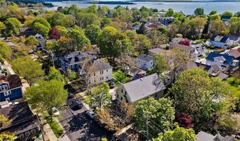 183 Wood St 3, Bristol, RI 02809