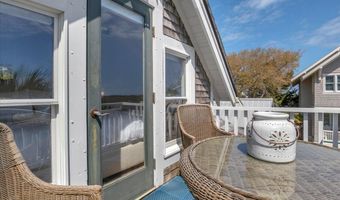 6 A Leeward Ct, Bald Head Island, NC 28461