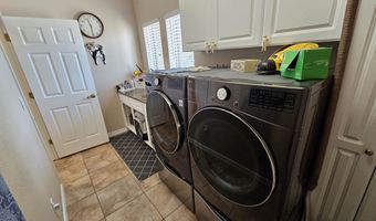 222 Hamilton Ridge Ave, Alamogordo, NM 88310