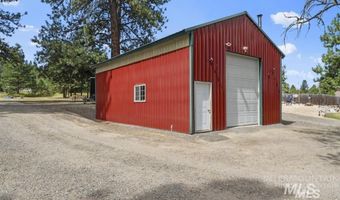 739 S Main St, Cascade, ID 83611