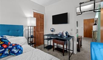 129 Simmonsville Ave, Johnston, RI 02919