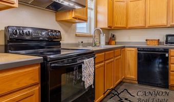 1014 Glade Ct, Cody, WY 82414