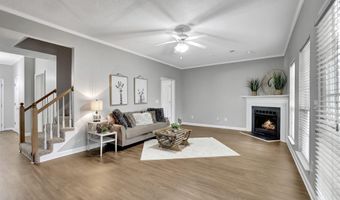 718 3RD St, Alabaster, AL 35007