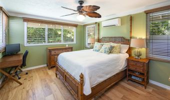409 Wanaao Rd, Kailua, HI 96734