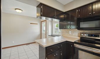 1118 NW Linden St, Ankeny, IA 50023