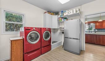 1820 Crofton Dr, Algonquin, IL 60102