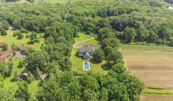 85 Banks Rd, Easton, CT 06612