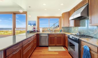 1950 BEACH LOOP Dr SW, Bandon, OR 97411