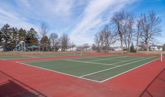10555 56th St NE, Albertville, MN 55301