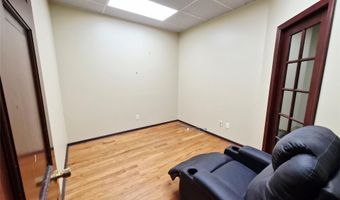 121 W Oak St Ste 2, Amityville, NY 11701