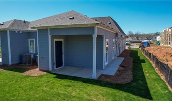 92 BRADLEY Ln, Auburn, AL 36830