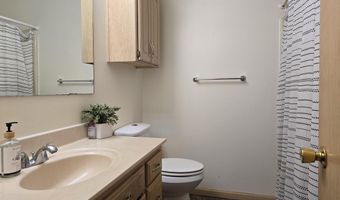514 Guthery St, Ava, MO 65608