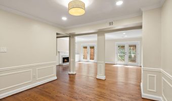 2345 S ROLFE St S, Arlington, VA 22202