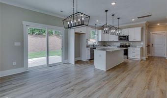 125 Hidden Lake Dr, Anderson, SC 29625